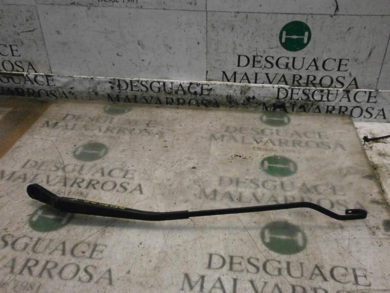 Recambio de brazo limpia delantero derecho para ford tourneo connect (tc7) kombi corta referencia OEM IAM   