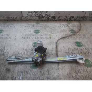 ELEVALUNAS TRASERO DERECHO 