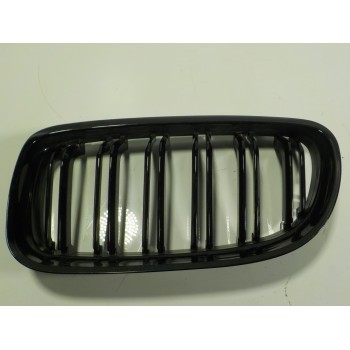 REJILLA PARAGOLPES IZQUIERDA 51137201967 