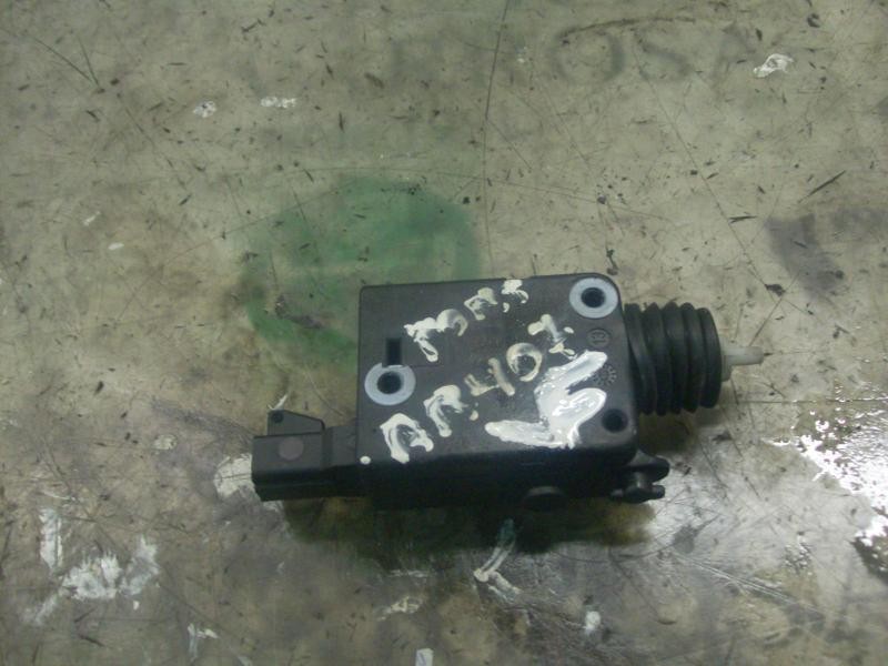 Recambio de motor c/c porton para opel astra g caravan comfort referencia OEM IAM   