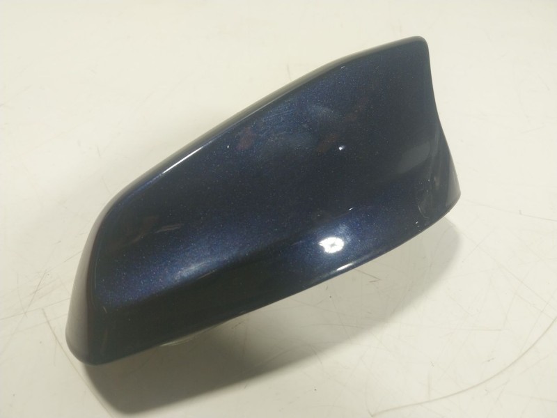 Recambio de antena para jaguar xf ii (x260) 2.0 d referencia OEM IAM C2D38131 FW9319C089DA 