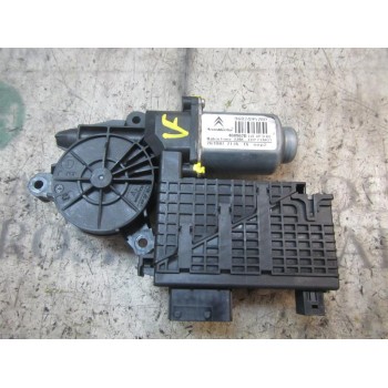 MOTOR ELEVALUNAS DELANTERO DERECHO 