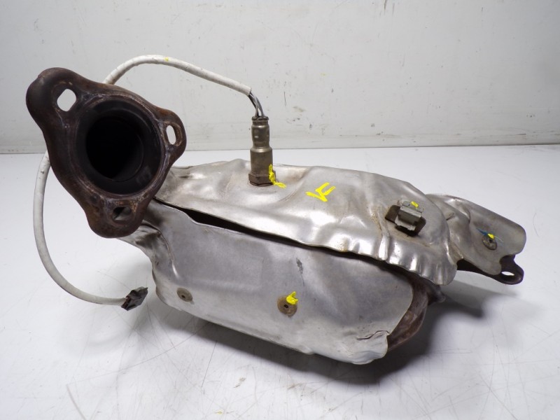 Recambio de catalizador para renault clio iv 0.9 tce referencia OEM IAM 208A07241R  