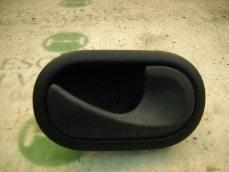 Recambio de maneta interior trasera derecha para renault clio iii confort dynamique referencia OEM IAM   