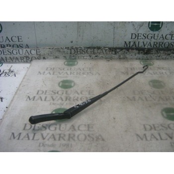 BRAZO LIMPIA DELANTERO DERECHO 