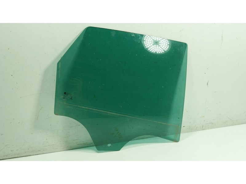 Recambio de cristal puerta trasero derecho para opel crossland x / crossland (p17, p2qo) 1.2 (75) referencia OEM IAM 13457753  