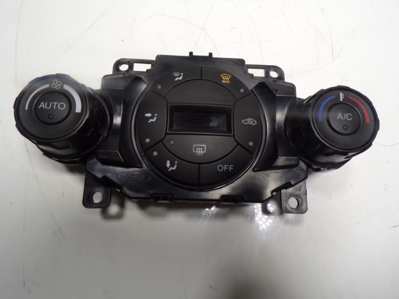 Recambio de mando climatizador para ford fiesta (ccn) 1.0 ecoboost cat referencia OEM IAM 1935902 C1BT18C612AF 8A6T18C612