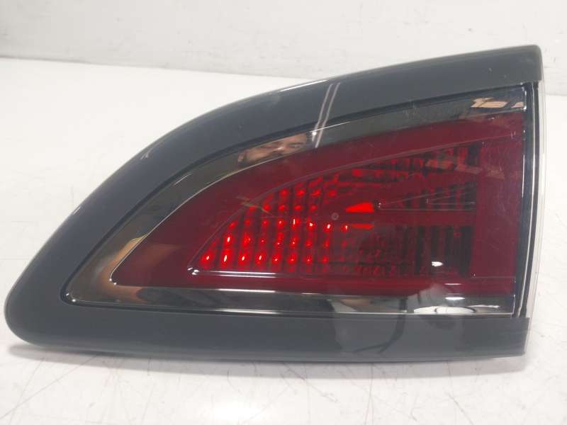 Recambio de piloto trasero derecho interior para renault scénic iii (jz0/1_) 1.2 tce referencia OEM IAM 265502369R 265507464R 