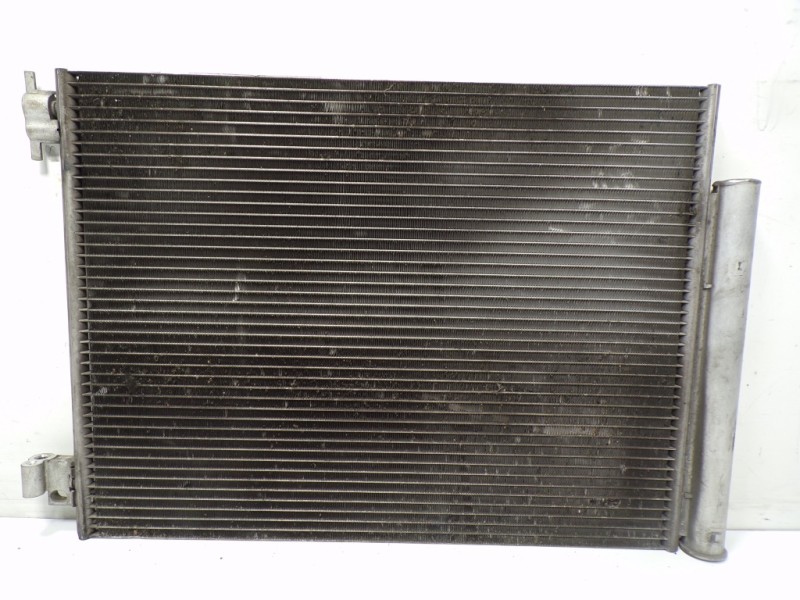 Recambio de condensador aire acondicionado para renault clio iv 0.9 tce referencia OEM IAM 921006843R 921006843R 