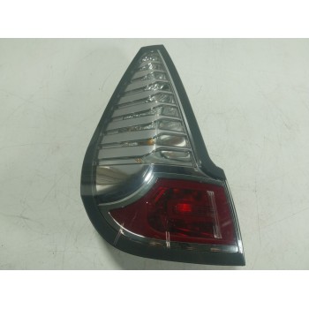 PILOTO TRASERO IZQUIERDO 265550386R 265558940R 