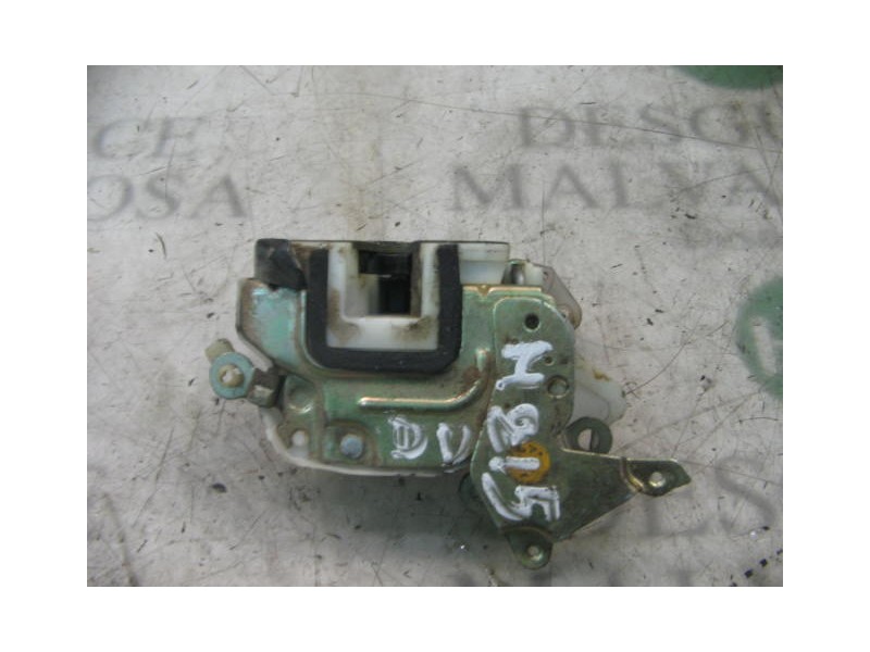 Recambio de cerradura puerta delantera derecha para nissan primera berl./familiar (p10/w10) slx berlina (p10) referencia OEM IAM