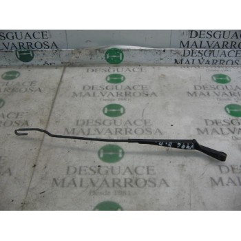 BRAZO LIMPIA DELANTERO DERECHO 