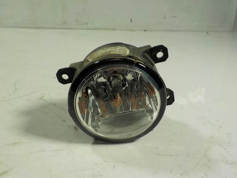 Recambio de faro antiniebla derecho para jeep compass ii 2.0 m-jet cat referencia OEM IAM   