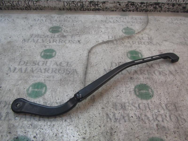 Recambio de brazo limpia delantero derecho para bmw serie 3 berlina (e90) 2.0 16v diesel referencia OEM IAM 61619449916  