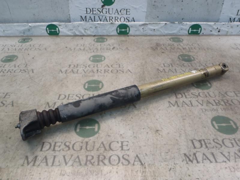 Recambio de amortiguador trasero derecho para ford focus berlina (cap) sport referencia OEM IAM   