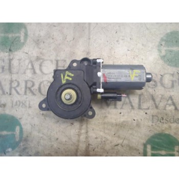 MOTOR ELEVALUNAS DELANTERO DERECHO 