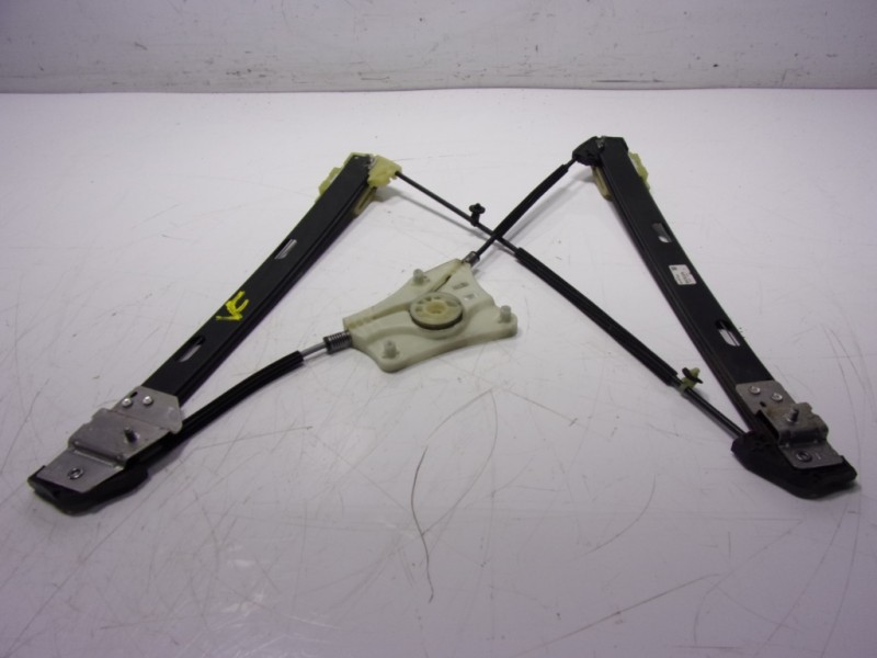 Recambio de elevalunas delantero derecho para seat ibiza (kj1) 1.0 tsi referencia OEM IAM 6F0837462C 6F0837462A 