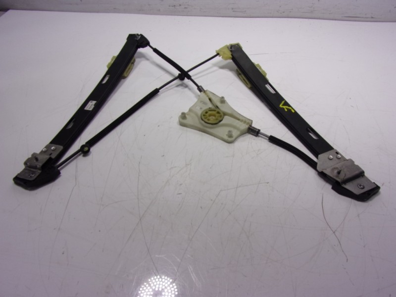 Recambio de elevalunas delantero izquierdo para seat ibiza (kj1) 1.0 tsi referencia OEM IAM 6F0837461C 6F0837461A 