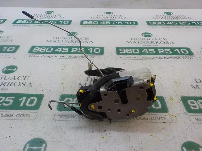 Recambio de cerradura puerta delantera izquierda para opel insignia berlina sport referencia OEM IAM 13503149 13503801 