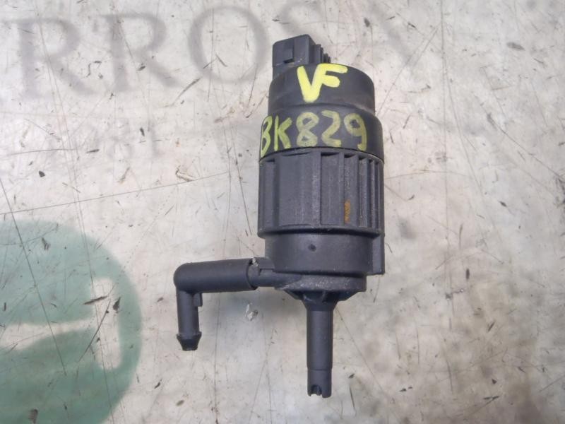 Recambio de bomba limpia para opel tigra twin top sport referencia OEM IAM   