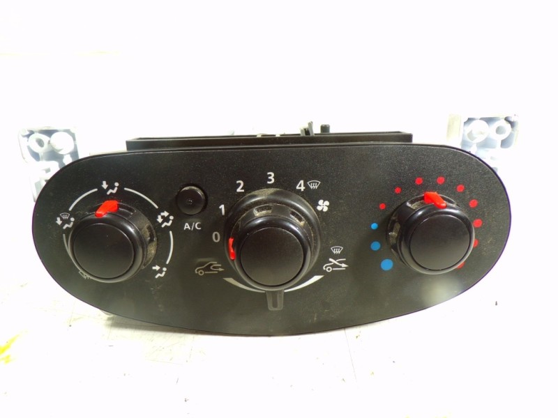 Recambio de mando calefaccion / aire acondicionado para dacia dokker express 1.6 16v 110 referencia OEM IAM 275102784R 5P3743000