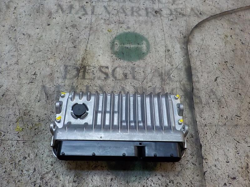 Recambio de centralita motor uce para toyota auris 1.8 16v cat (híbrido) referencia OEM IAM 896610ZU60 896610ZU60 MB2756009480