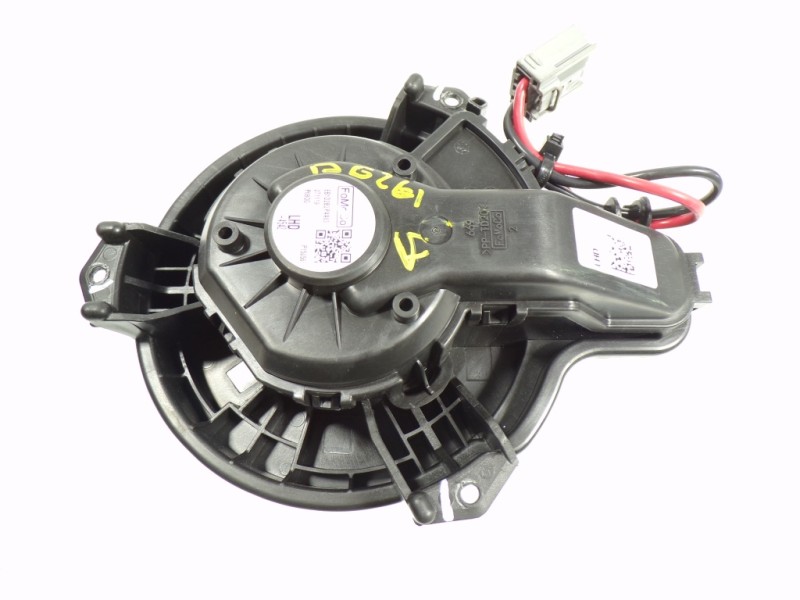 Recambio de motor calefaccion para ford focus 1.0 ecoboost cat referencia OEM IAM 2528635 EB1D2B2PAA03 