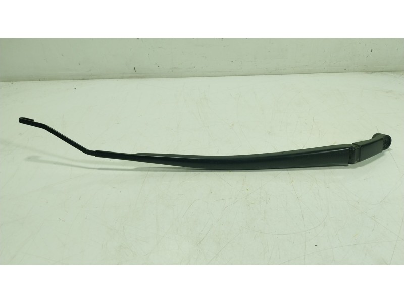 Recambio de brazo limpia delantero derecho para toyota yaris cross (mxp_) 1.5 hybrid (mxpj10) referencia OEM IAM 852110D290  