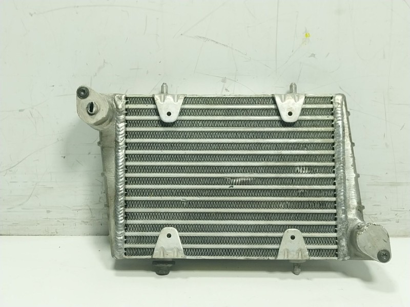 Recambio de radiador aceite para ineos grenadier todo terreno, cerrada 3.0 ti 4x4 (geb) referencia OEM IAM  1103694901 