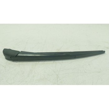 BRAZO LIMPIA TRASERO 852410D170 