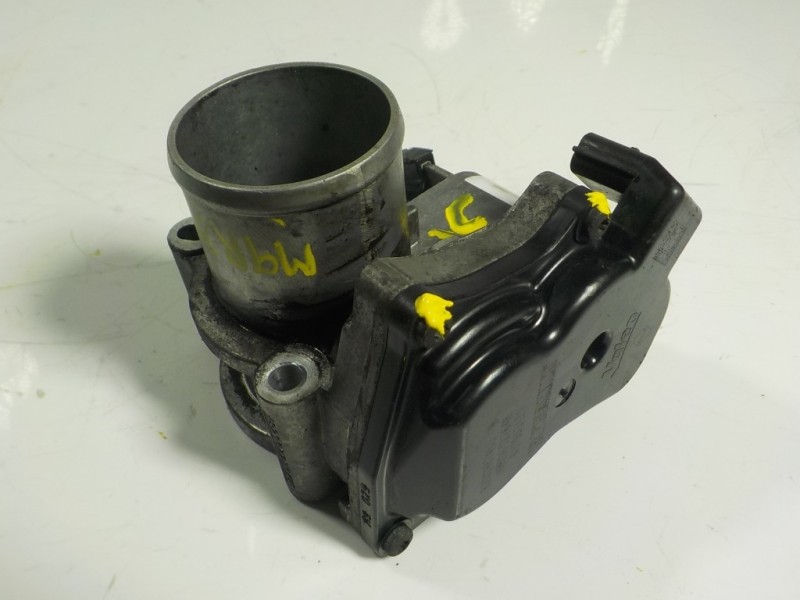 Recambio de caja mariposa para renault koleos bose edition referencia OEM IAM   8200987453B