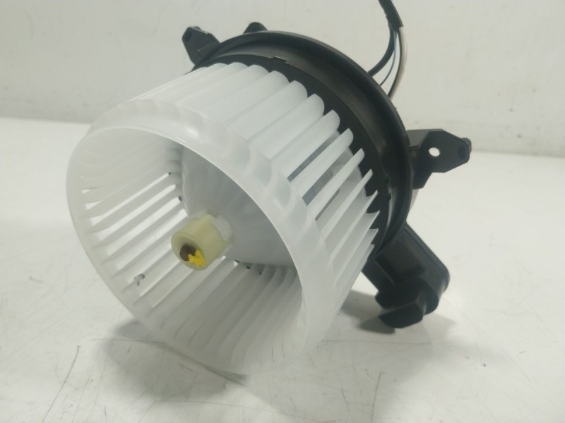 Recambio de motor calefaccion para toyota yaris cross (mxp_) 1.5 hybrid (mxpj10) referencia OEM IAM 87103K0020 CZ1163606064 