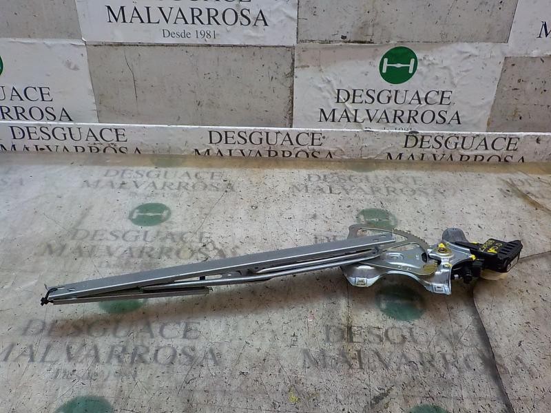 Recambio de elevalunas delantero derecho para toyota auris 1.8 16v cat (híbrido) referencia OEM IAM 6981002480 857102420B 