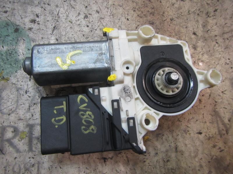 Recambio de motor elevalunas trasero derecho para volkswagen golf iv berlina (1j1) conceptline referencia OEM IAM   