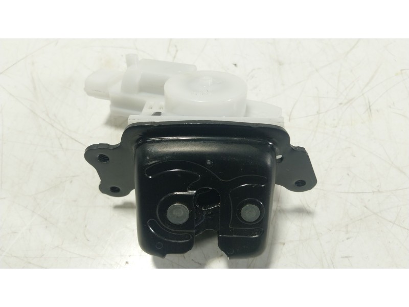 Recambio de cerradura maletero / porton para toyota yaris cross (mxp_) 1.5 hybrid (mxpj10) referencia OEM IAM 693500D220  