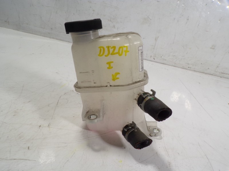 Recambio de deposito expansion para toyota prius+ advance referencia OEM IAM G92A047011  