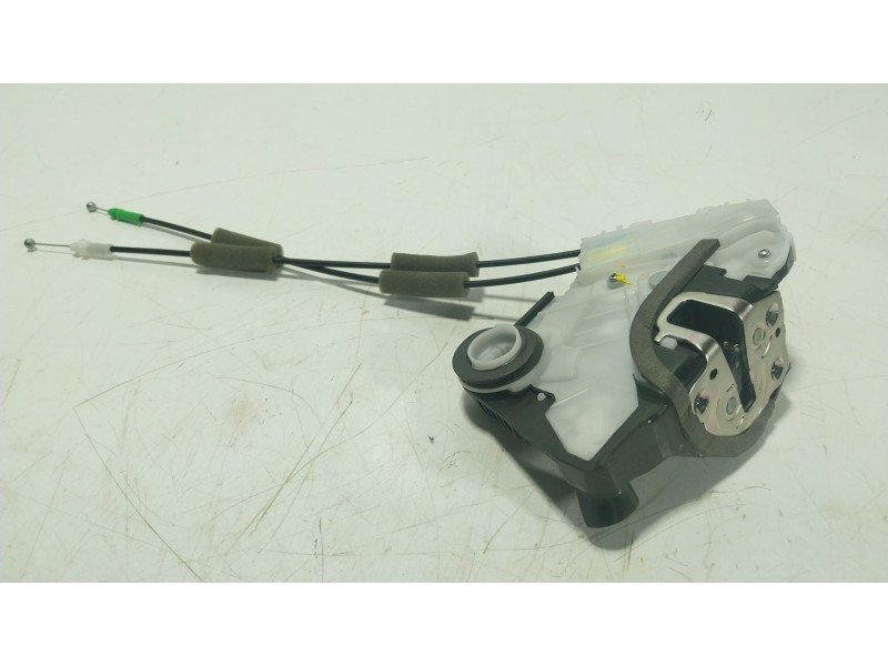 Recambio de cerradura puerta delantera izquierda para toyota yaris cross (mxp_) 1.5 hybrid (mxpj10) referencia OEM IAM 69040K004