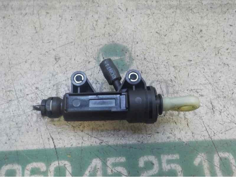 Recambio de bomba embrague para bmw serie 1 lim. (f20) 2.0 turbodiesel referencia OEM IAM 21526773670 21525773670 