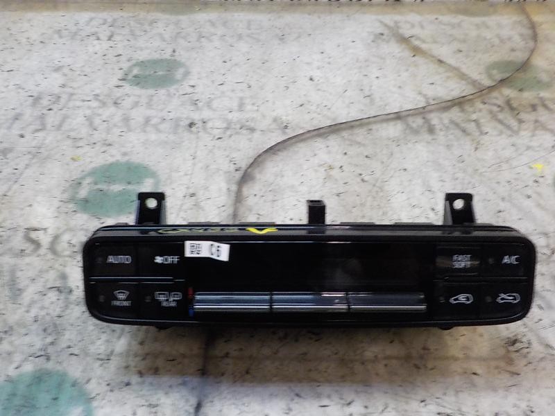 Recambio de mando climatizador para toyota auris 1.8 16v cat (híbrido) referencia OEM IAM 5590002C60  