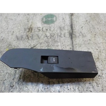 MANDO ELEVALUNAS DELANTERO DERECHO 8481002140 