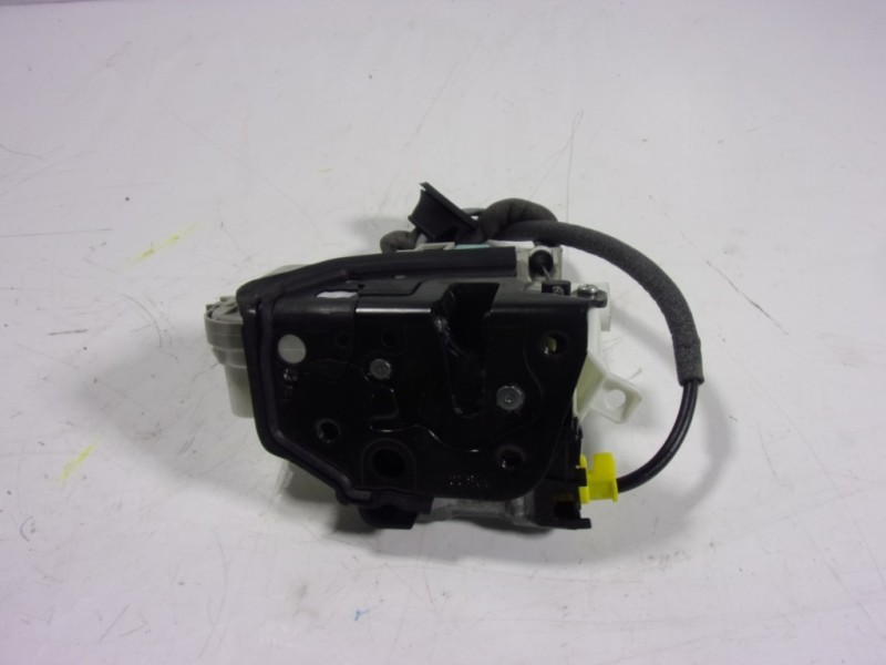 Recambio de cerradura puerta delantera izquierda para audi q5 (fyb) 2.0 16v tdi referencia OEM IAM 8X1837015C 8X1837015C 