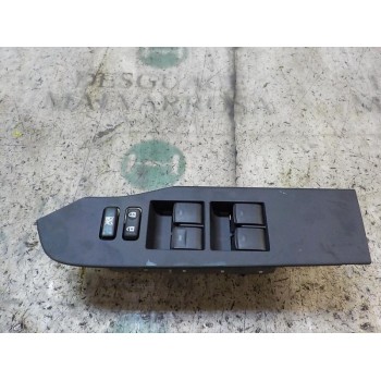 MANDO ELEVALUNAS DELANTERO IZQUIERDO 8404002120 