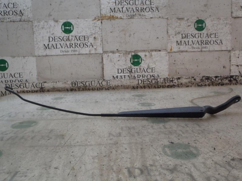 Recambio de brazo limpia delantero derecho para ford fiesta (cbk) st referencia OEM IAM   