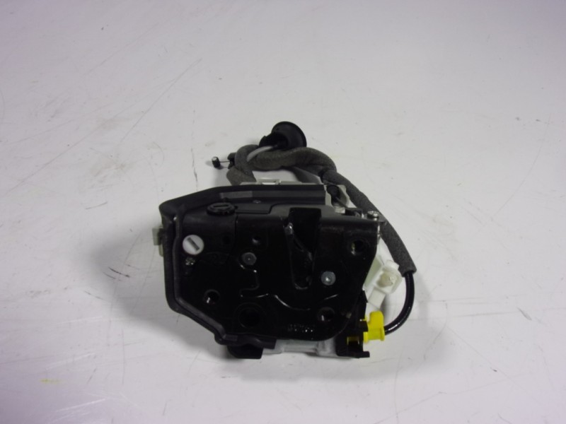 Recambio de cerradura puerta trasera izquierda para audi q5 (fyb) 2.0 16v tdi referencia OEM IAM 8X0839015E 8X0839015E 