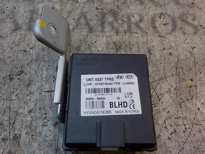 Recambio de modulo electronico para hyundai i10 1.0 cat referencia OEM IAM 95800B9000 95800B9000 
