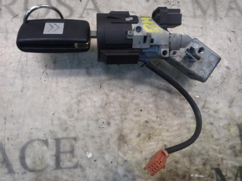 Recambio de antirrobo para citroën berlingo cuadro sx referencia OEM IAM   