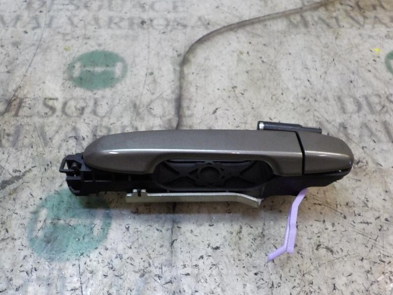 Recambio de maneta exterior trasera izquierda para toyota auris 1.8 16v cat (híbrido) referencia OEM IAM 6921102924  