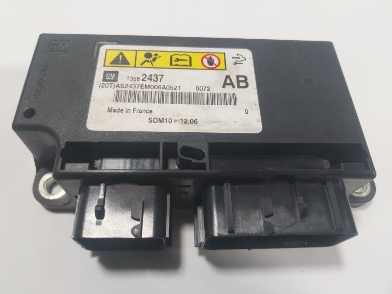 Recambio de centralita airbag para opel astra j gtc 2.0 cdti (08) referencia OEM IAM 13599653 13582437 