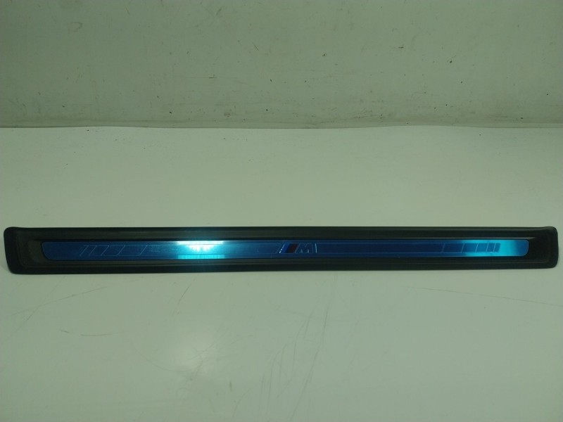 Recambio de moldura para bmw 4 coupé (g22, g82) 420 d mild-hybrid xdrive referencia OEM IAM 51478077315 807731506 