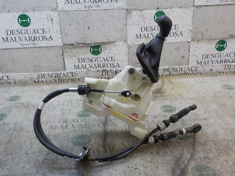 Recambio de palanca cambio para hyundai i10 1.0 cat referencia OEM IAM 43700B40004X  